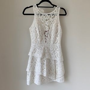 NEVER WORN BCBGMAXAZRIA white lace dress